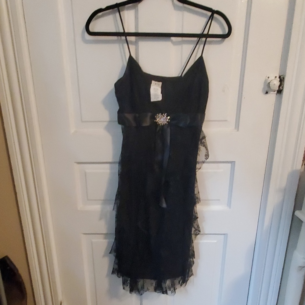 Cache Cocktail Dress - Picture 2 of 4